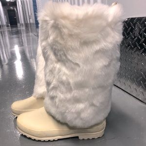 Rain/Snow Boots wt Fur